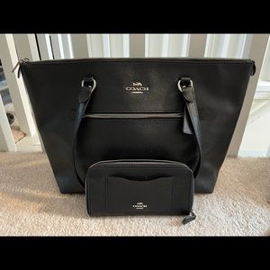 Black coach handbag